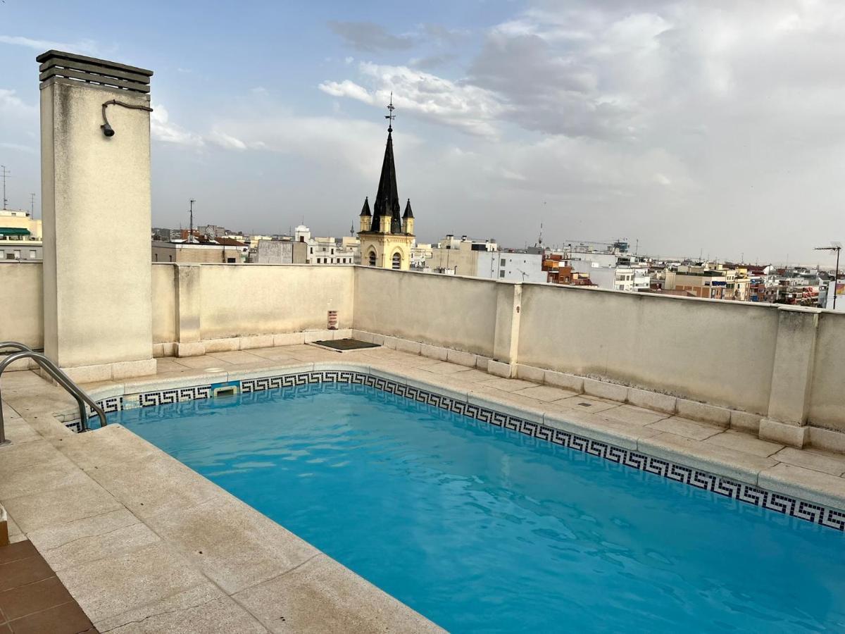 Apartamento En Chamberi Con Piscina - Lovely Apartment In The City Center With Swimming Pool Madrid Exterior photo